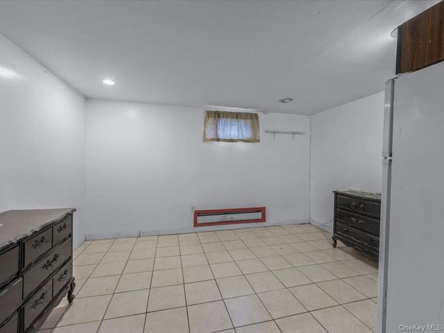 120-44 194th Street, Saint Albans, NY 11412