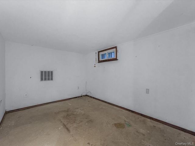 120-44 194th Street, Saint Albans, NY 11412