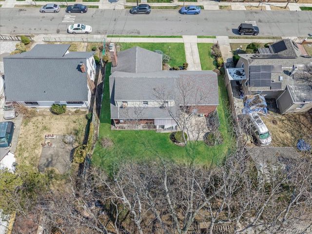 120-44 194th Street, Saint Albans, NY 11412