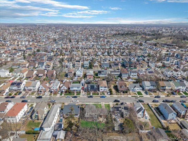 120-44 194th Street, Saint Albans, NY 11412