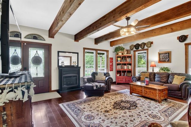 1 Chauna Way, Bruceville, TX 76630