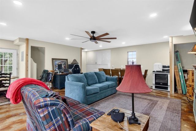 1 Chauna Way, Bruceville, TX 76630