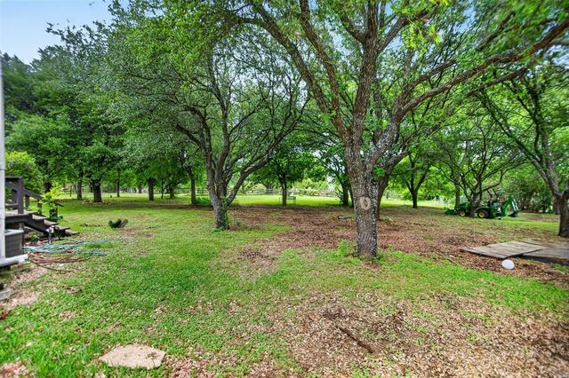 1 Chauna Way, Bruceville, TX 76630
