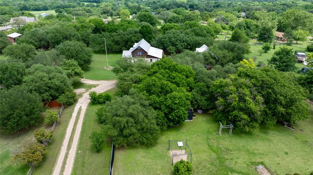 1 Chauna Way, Bruceville, TX 76630