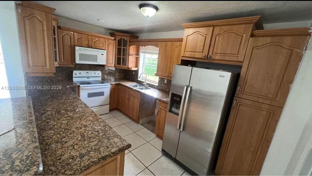 17201 NW 53rd Ave 1, Miami Gardens, FL 33055