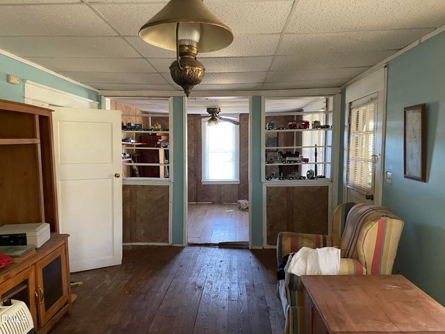 2039 Lower Hopedale Road, Burlington, NC 27217