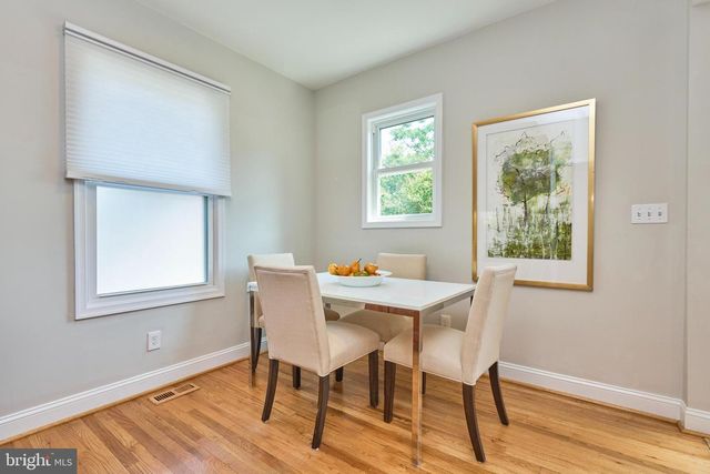 255 N BRYAN ST, Arlington, VA 22201