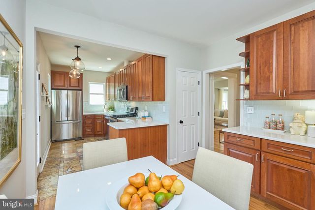 255 N BRYAN ST, Arlington, VA 22201