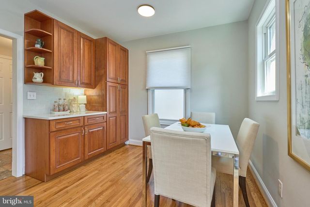 255 N BRYAN ST, Arlington, VA 22201