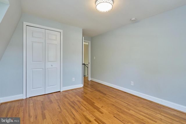 255 N BRYAN ST, Arlington, VA 22201