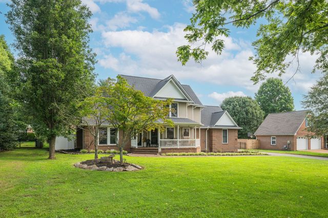 411 Sunnyside Ln, Columbia, TN 38401