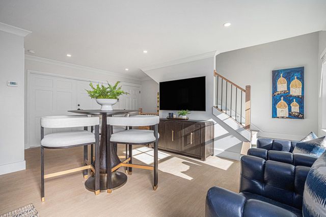 743 South Bend Avenue, South Bend, IN 46617