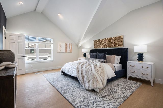 743 South Bend Avenue, South Bend, IN 46617