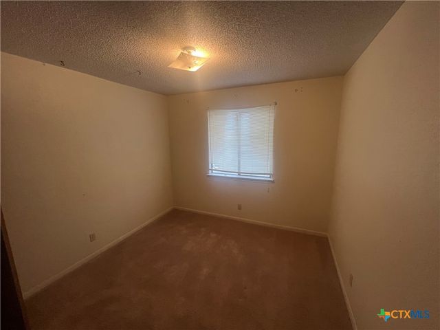 2402 Lago Trail, Killeen, TX 76543