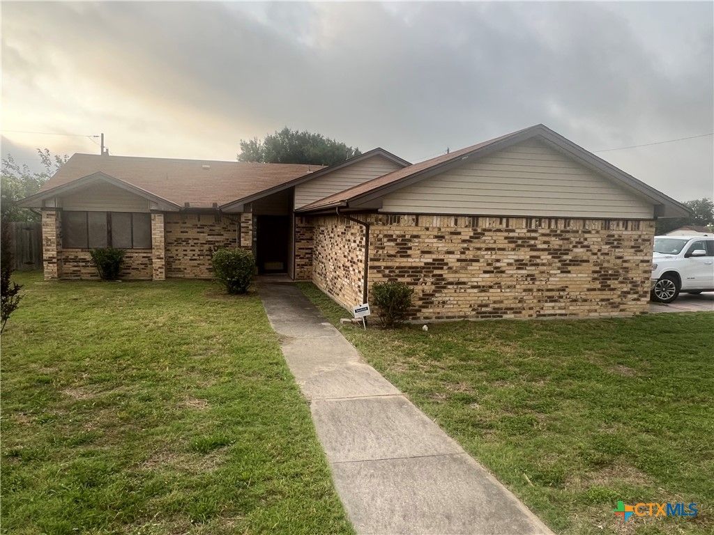 2402 Lago Trail, Killeen, TX 76543