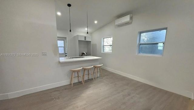 2838 NW 4th St, Pompano Beach, FL 33069