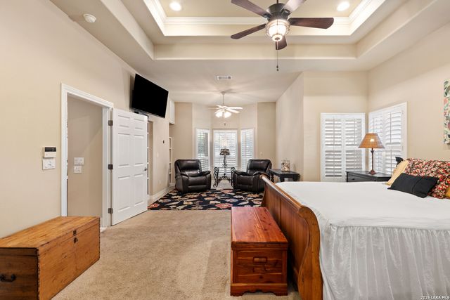 135 KENDALL PKWY, Boerne, TX 78015