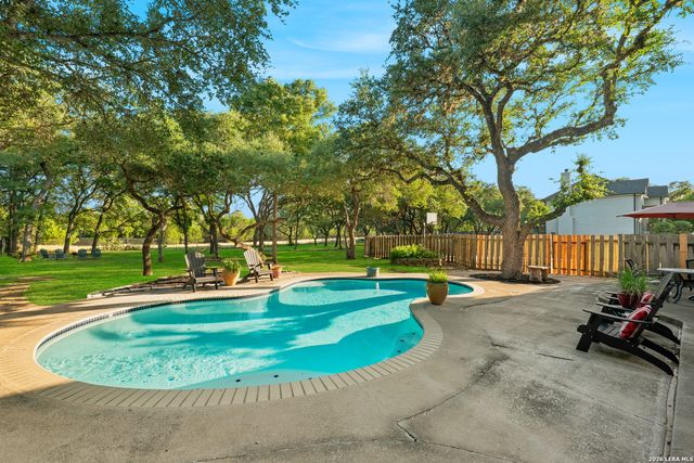 135 KENDALL PKWY, Boerne, TX 78015