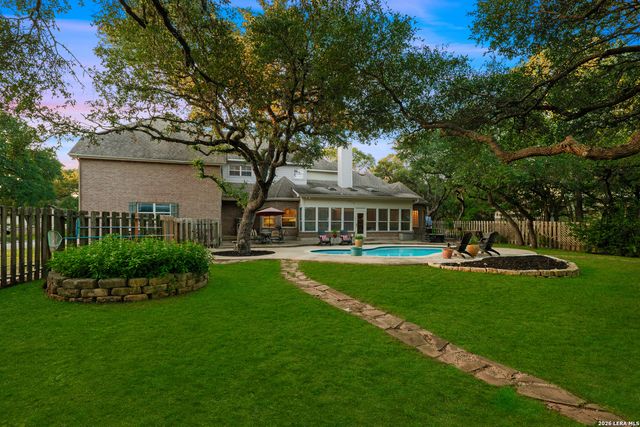 135 KENDALL PKWY, Boerne, TX 78015
