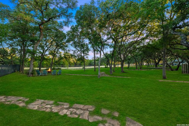 135 KENDALL PKWY, Boerne, TX 78015