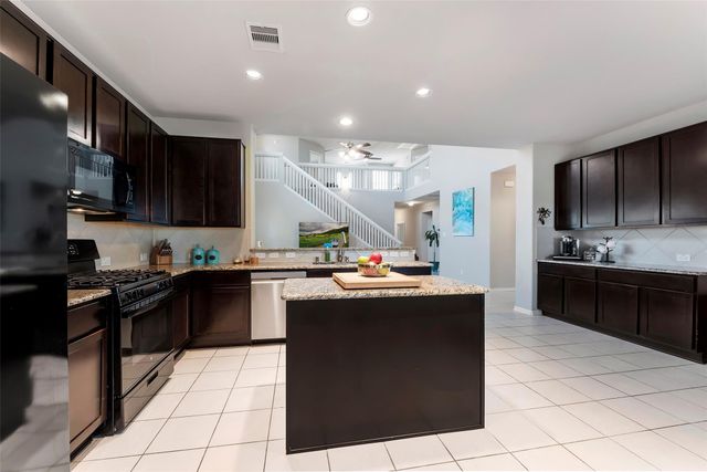 2073 Lepper Street, Alvin, TX 77511