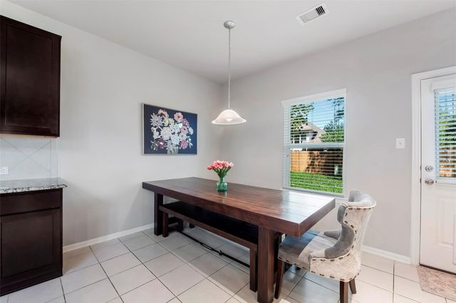 2073 Lepper Street, Alvin, TX 77511