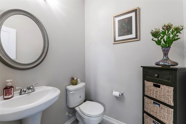 2073 Lepper Street, Alvin, TX 77511