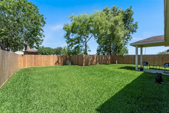 2073 Lepper Street, Alvin, TX 77511
