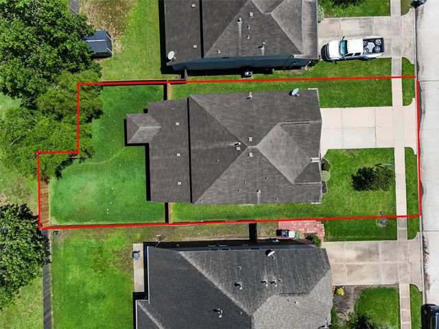 2073 Lepper Street, Alvin, TX 77511