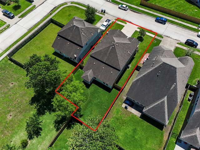 2073 Lepper Street, Alvin, TX 77511