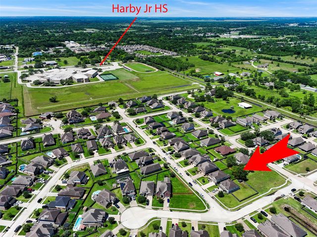 2073 Lepper Street, Alvin, TX 77511