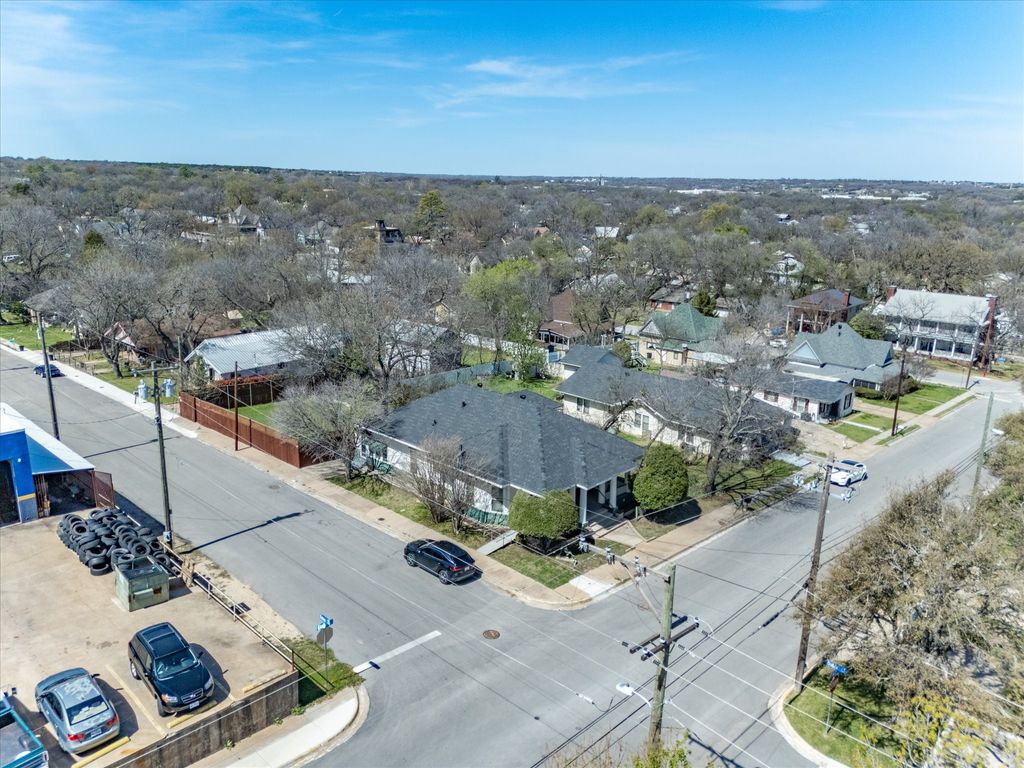 107 N Alamo Street, Weatherford, TX 76086 — photo 4