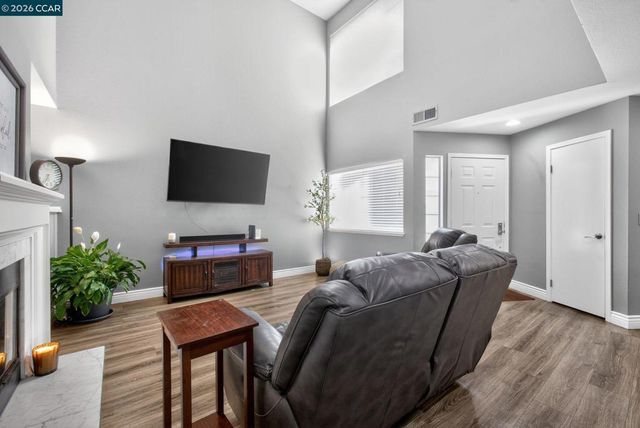 3983 Inverness Cmn, Livermore, CA 94551