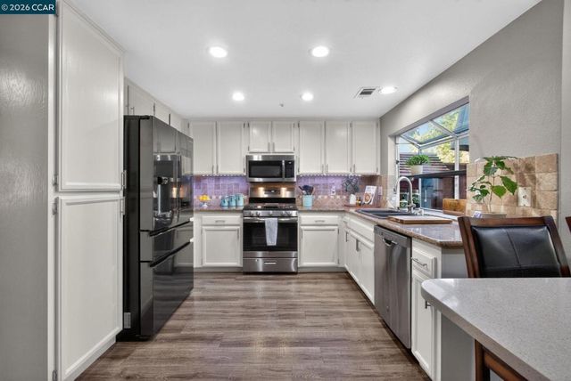3983 Inverness Cmn, Livermore, CA 94551