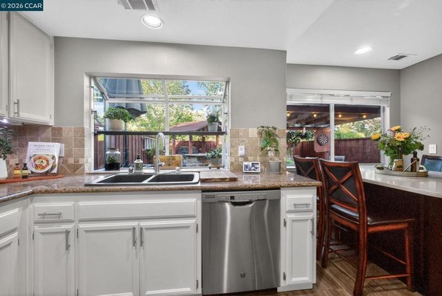 3983 Inverness Cmn, Livermore, CA 94551