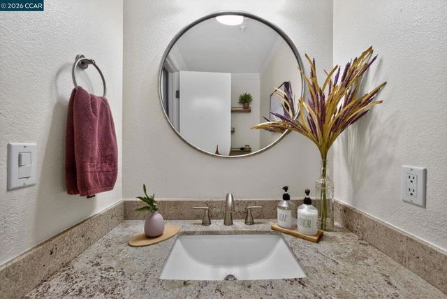 3983 Inverness Cmn, Livermore, CA 94551