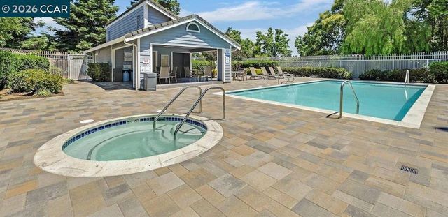 3983 Inverness Cmn, Livermore, CA 94551