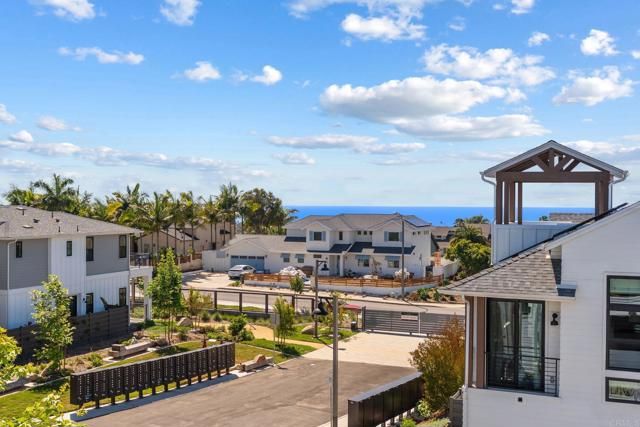 1600 San Remo Place 102, Encinitas, CA 92024