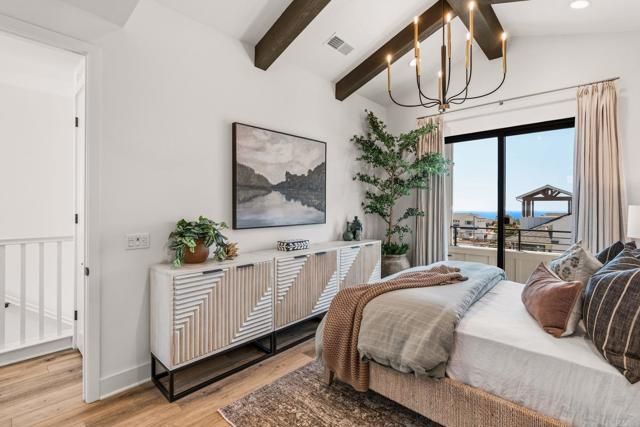 1600 San Remo Place 102, Encinitas, CA 92024