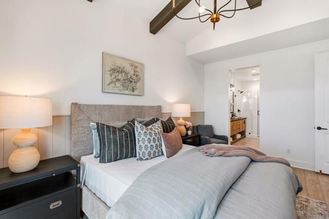 1600 San Remo Place 102, Encinitas, CA 92024