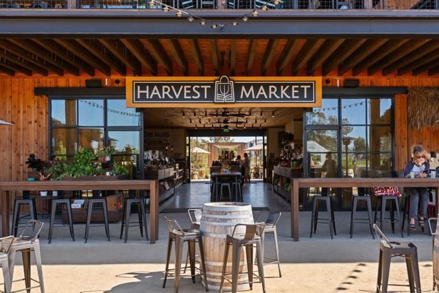 1600 San Remo Place 102, Encinitas, CA 92024