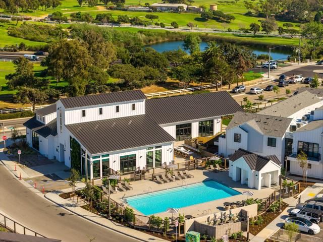 1600 San Remo Place 102, Encinitas, CA 92024