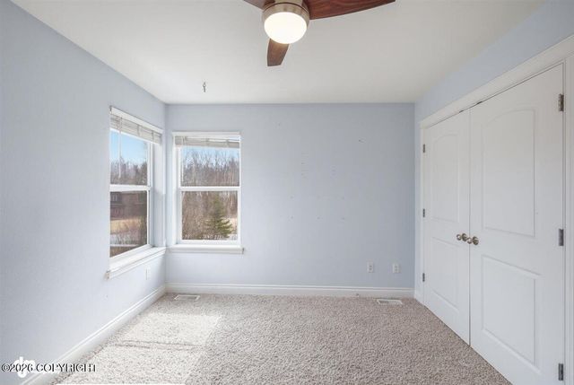 8618 E Wolf Creek Road, Wasilla, AK 99654