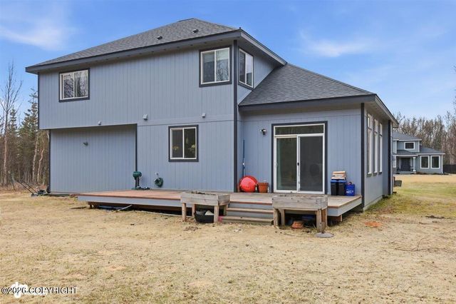 8618 E Wolf Creek Road, Wasilla, AK 99654