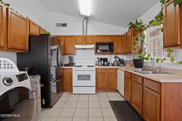 1240 & 1242 N. Cotton, El Paso, TX 79902