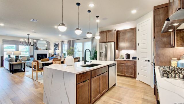 2109 RIVULET ST, Seguin, TX 78155