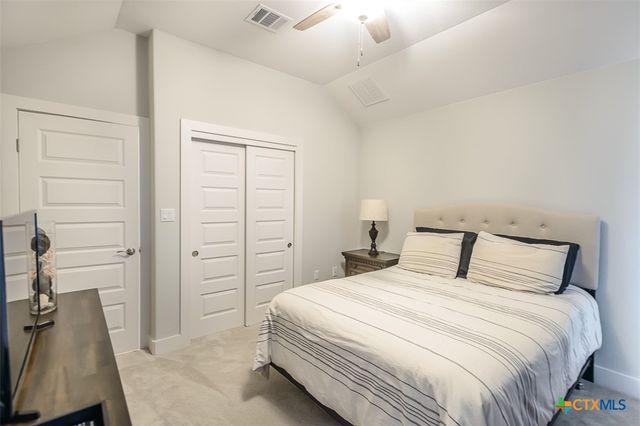 4001 Crockett Avenue, Lago Vista, TX 78645