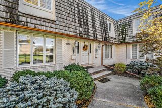 1308 Camellia Drive, Munster, IN 46321