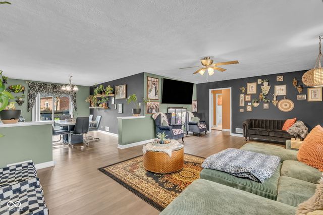 2435 Westlane Road, Indianapolis, IN 46268