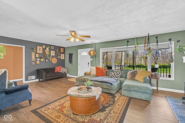 2435 Westlane Road, Indianapolis, IN 46268